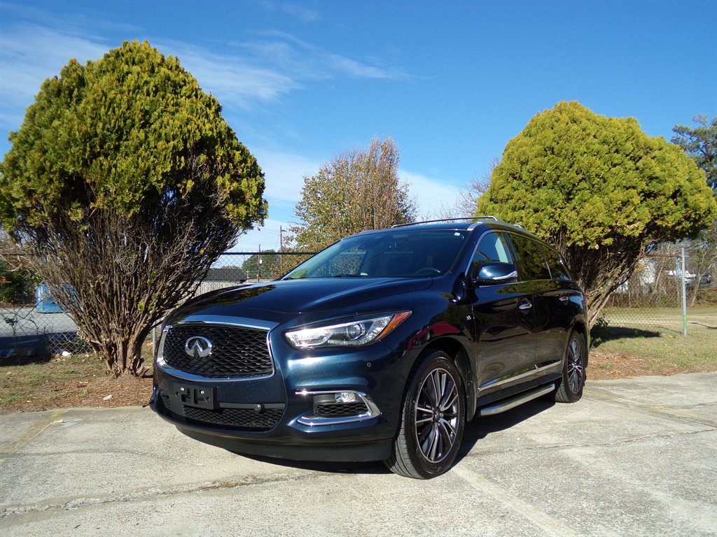 2019 INFINITI QX60 LUXE's photo