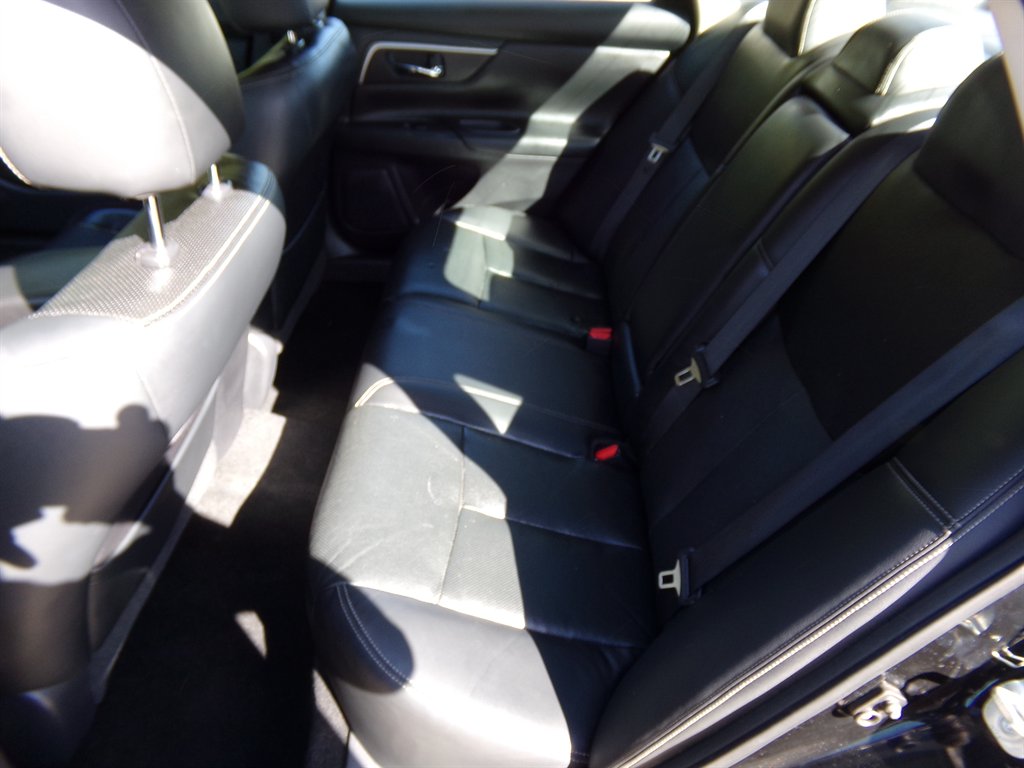 2017 Nissan Altima SL - Photo 9
