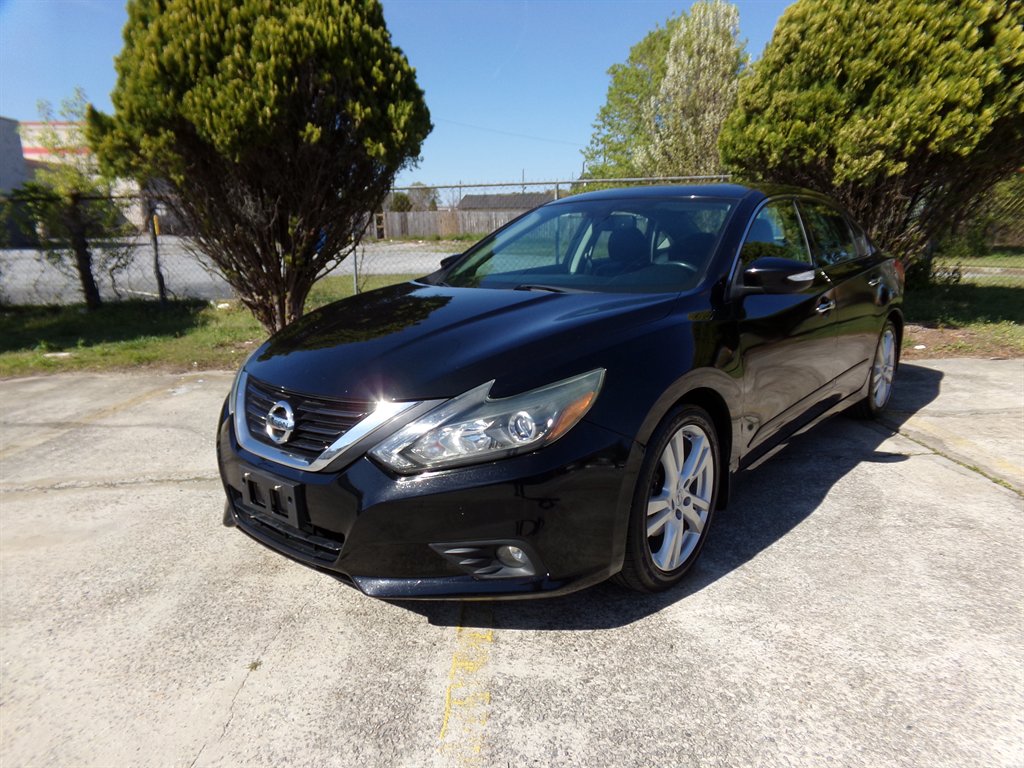 2017 Nissan Altima SL
