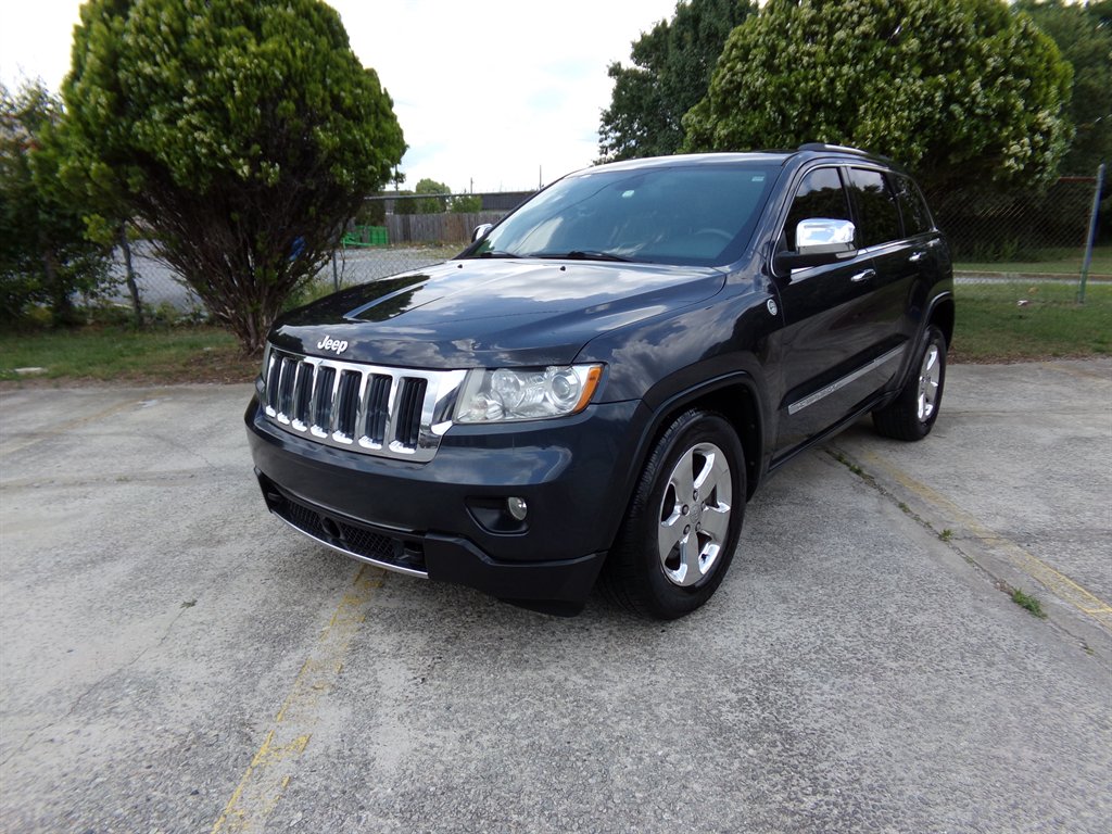 2013 Jeep Grand Cherokee Limited 4WD's photo