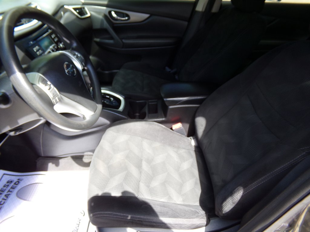 2016 Nissan Rogue S - Photo 7