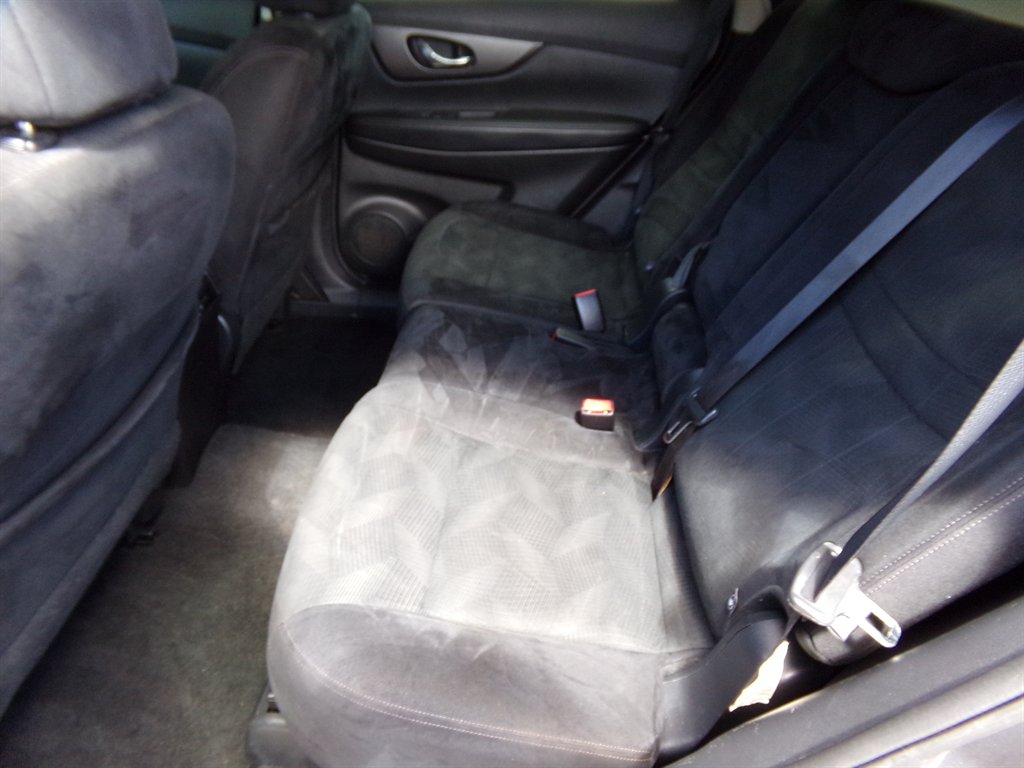 2016 Nissan Rogue S - Photo 10