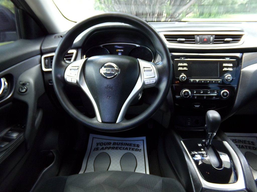 2016 Nissan Rogue S - Photo 8