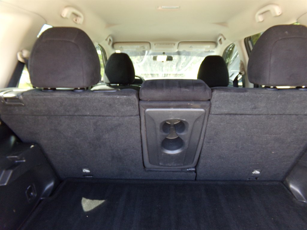 2016 Nissan Rogue S - Photo 12